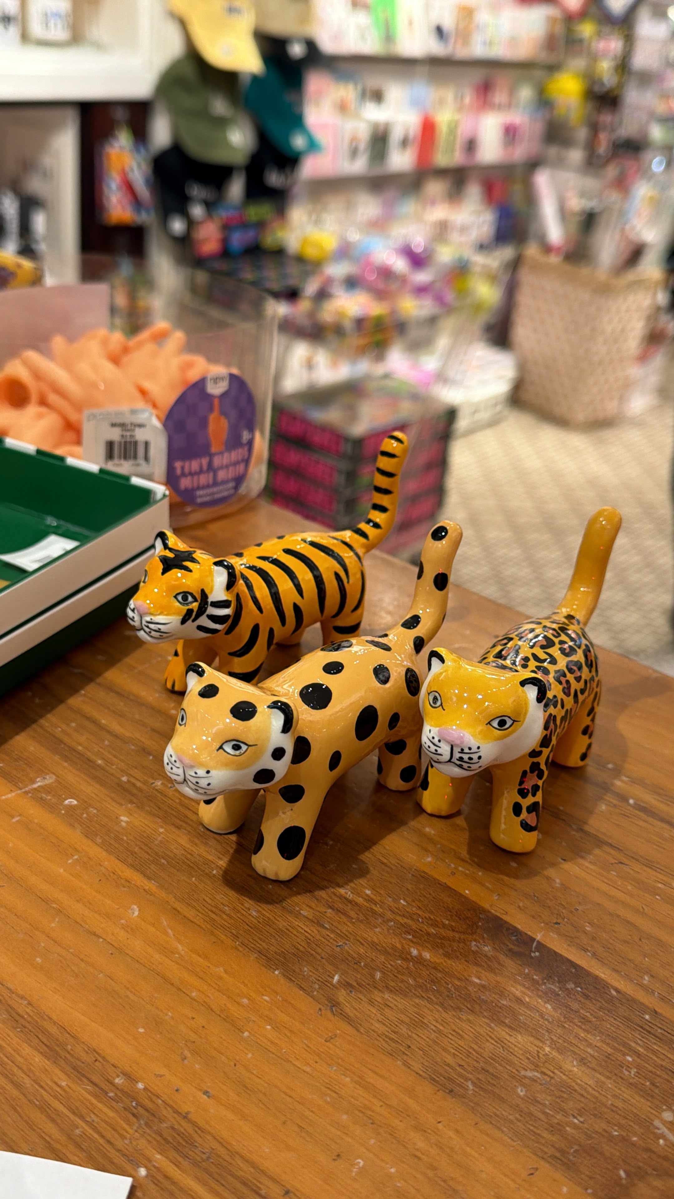 Wild Cat Ring Holder