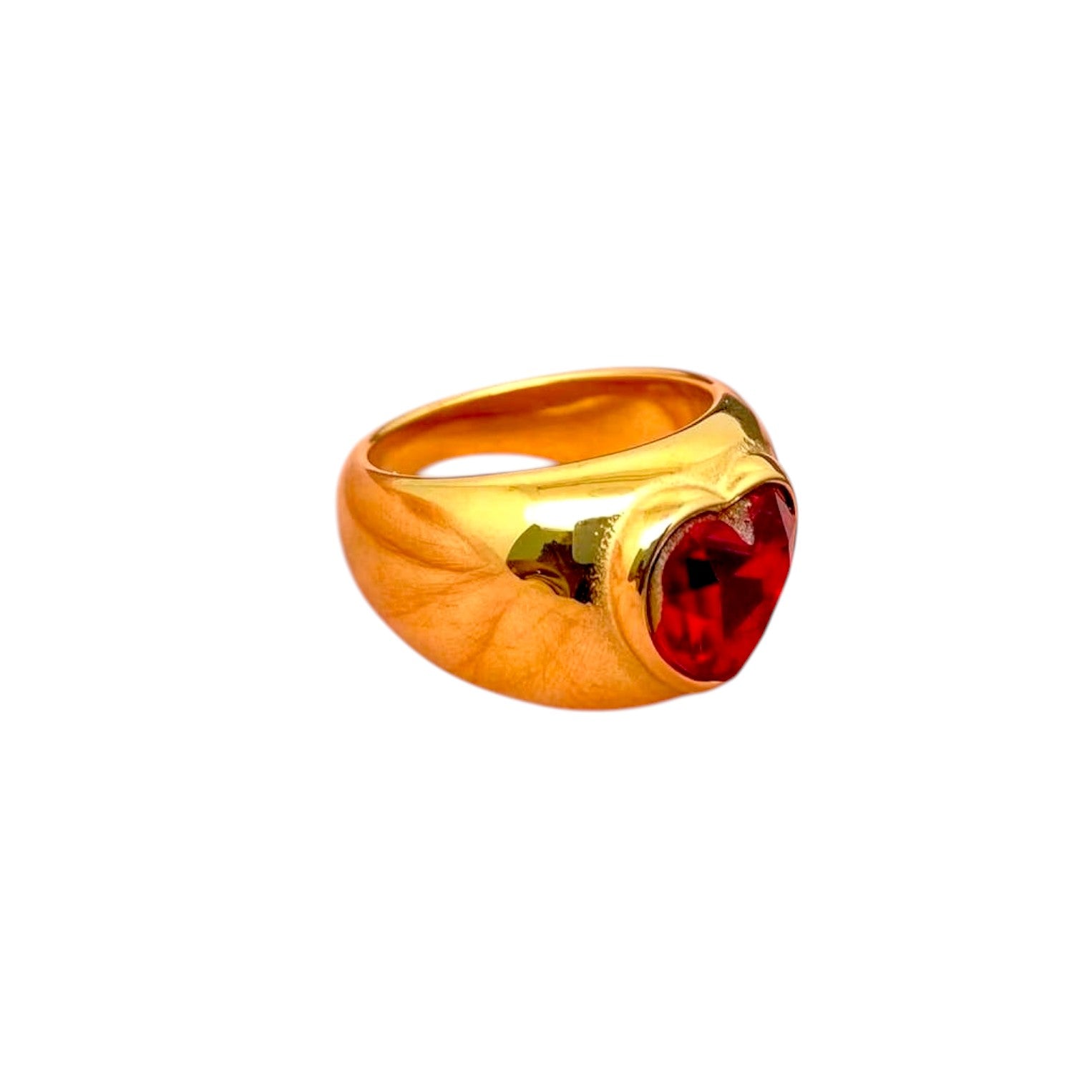 Red Heart Gold Ring